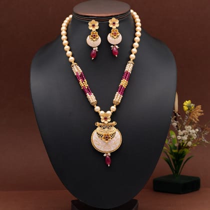 Rani Color Long Meenakari Matte Gold Necklace Set-Length: 38.00 CM x Width: 1.00 CM / Pink / Alloy With Good Quality Matte Gold Plated