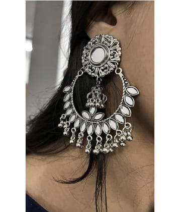 Samridhi DC Silver Chandbalis Earrings ( Pack of 1 )