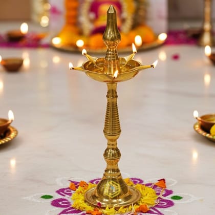 Brass Kerala Fancy Deepak, Oil Lamp No. 15  - Large Brass Oil Lamp for Aarti, Height : 19 Inch (FMAS642 G)