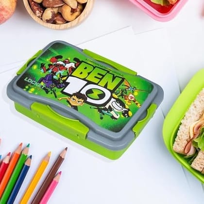 Locket Lunch Box Secure and Stylish Meal Container with Locking Lid, Ideal for On-The-Go Meals, Perfect for School or Work, BPA-Free and Durable