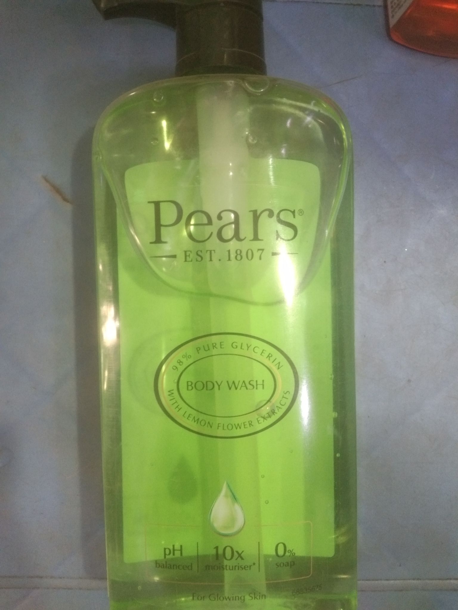 Pears Body wash With lemon flower For glowing skin 