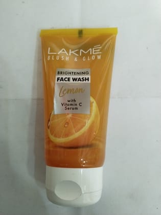 Lakme Blush & glow Brightening Face wash Lemon With Vitamin c Serum 