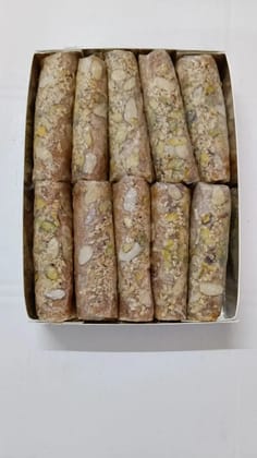 Exotic Dry Fruit Pootharekulu