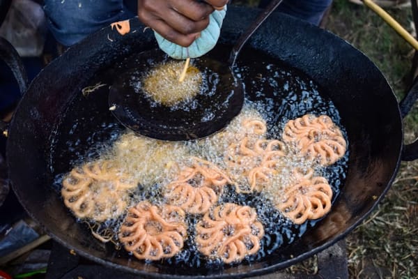 S G Mumbai Vada Pav & Fast Food