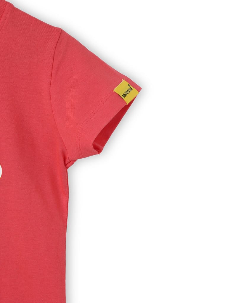 Chic Kids Girls T shirt Cotton Hibiscus Red Giraffe 2025 at ShopCircuit | ONDC Chic Kids Girls T shirt Cotton Hibiscus Red Giraffe 2025 at ShopCircuit | ONDC