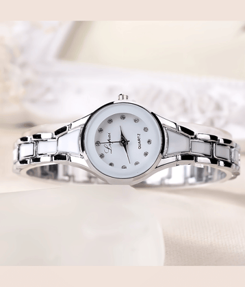 DECLASSE Silver Metal Analog Womens Watch