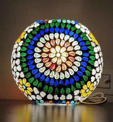 Handmade Round-Shaped Table Lamp Handmade Round-Shaped Table Lamp
