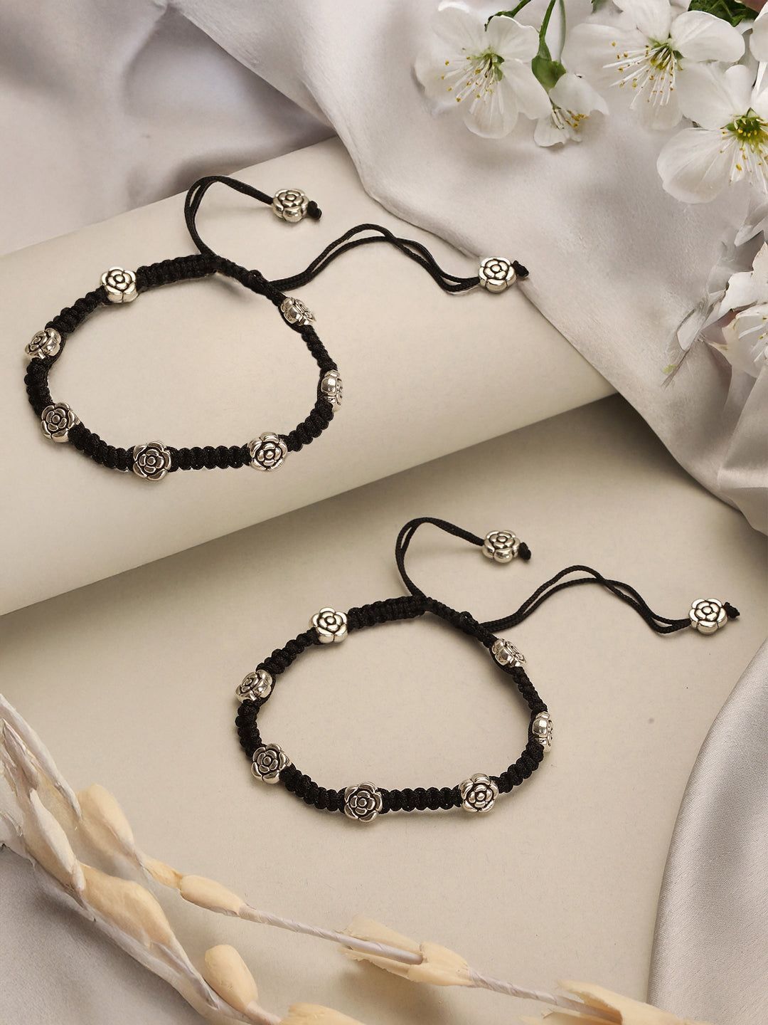 Set of 2 Silver Oxidised Stone Studded Flower Design Minimal Dailywear Anklet Payal