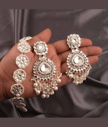 Lyriss Multicolor Brass Necklace Set ( Pack of 1 )