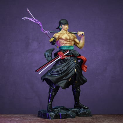 THE PIRATE HUNTER - RORONOA ZORO ACTION FIGURE WITH 2 REPLACEABLE HEADS (30 CM HEIGHT) - ONE PIECE