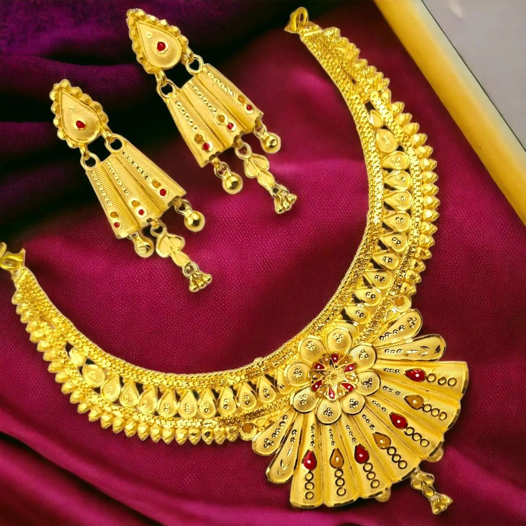 One-Gram Gold-Plated Choker Necklace Set with Unique Design