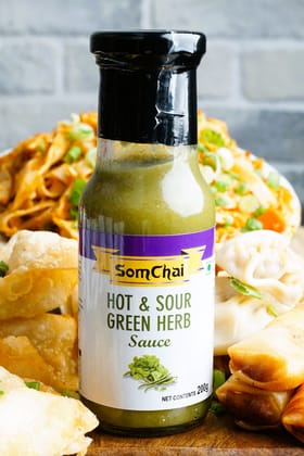 Somchai Green Hot & Sweet Herb Sauce (200g) | Zesty Coriander & Chilli Blend | Dipping & Stir-Fry