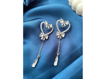 Ishkaara Heartfelt Sparkle Earrings Ishkaara Heartfelt Sparkle Earrings