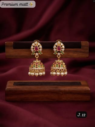 Premium Jumka Earrings.