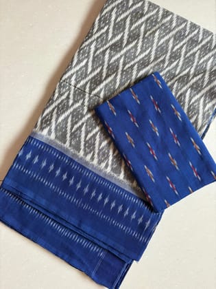 Pochampally Ikkat Cotton Saree - Grey