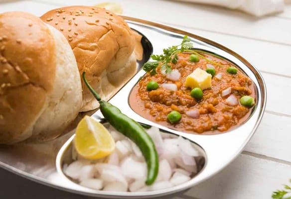 Shri Laxmi Pavitra Bhojnalaya & Fast Food