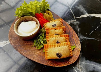 Chicken Sambousak