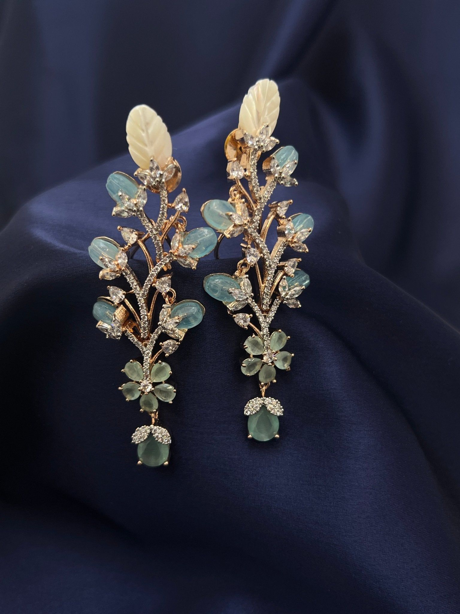 Victorian Earrings 1093
