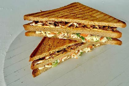 BBQ Chicken Club Sandwich