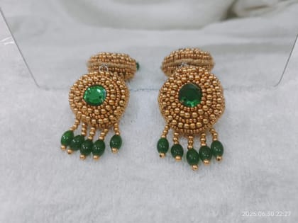 Tassels for blouses/Lehengas 1 set  2 pic