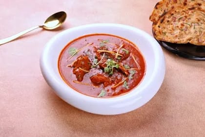 Laal Maas, Onion Paratha