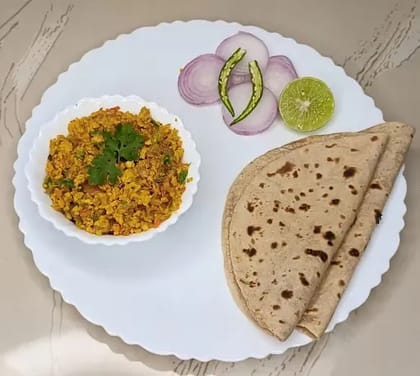 Paneer Bhurji Combo [Serves 1]
