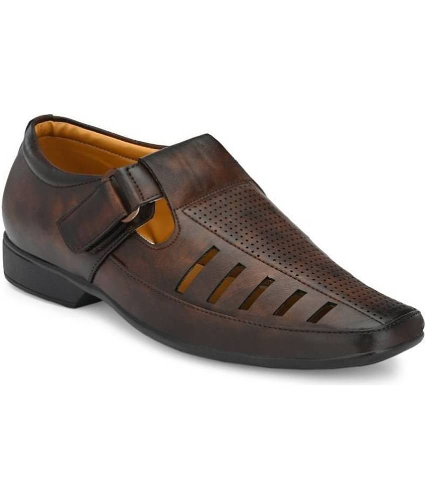 Leeport - Brown  Men's Sandals