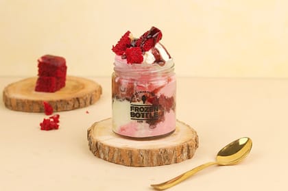 Red Velvet and Berries Sundae