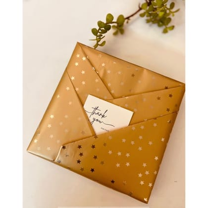 SIGNATURE GIFT BOX - WAX SACHETS AND BATH SALTS