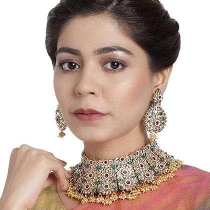 Gold Plated Kundan Studded Choker Set