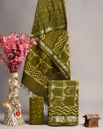 Linen Cotton Suits  Bagru Hand Block Printed Linen Suits With Zari BorderSize:-Top & Dupatta:- Linen Cotton  (2.50+2.50) mtrsBottom :-Cotton 2.50 mtrs