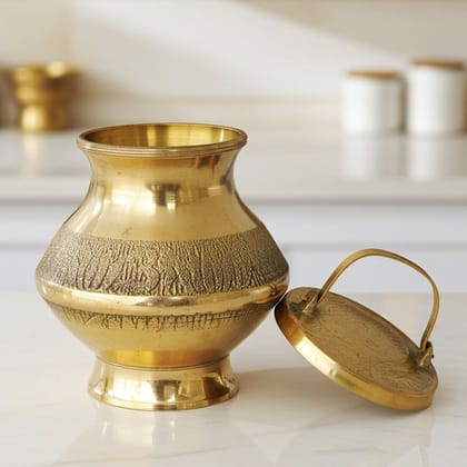 Brass Gangajali No. 7 – Traditional Water Kalash for Pooja, Height : 4 Inch (ZMAS200 R)