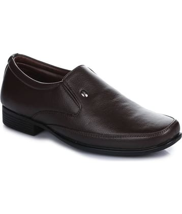 Action Tan Men's Derby Formal Shoes