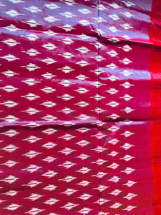 Ikkat Silk Flaming Arrows Motif