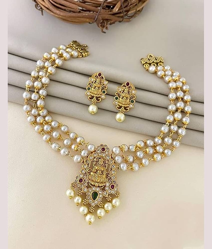 ROFARWORD Gold Brass Necklace Set ( Pack of 1 )