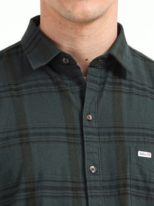 Men's Checks Casual Pure Cotton Slim Fit Shirt | Rick Rogue-Green / M/38