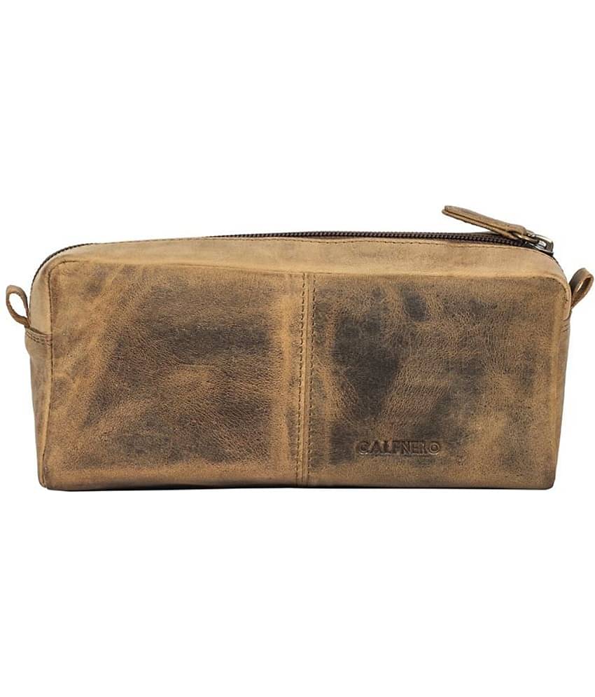 Calfnero Brown Toiletry Bag