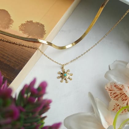 Daisy Double Layer Necklace - 18k Gold Plated