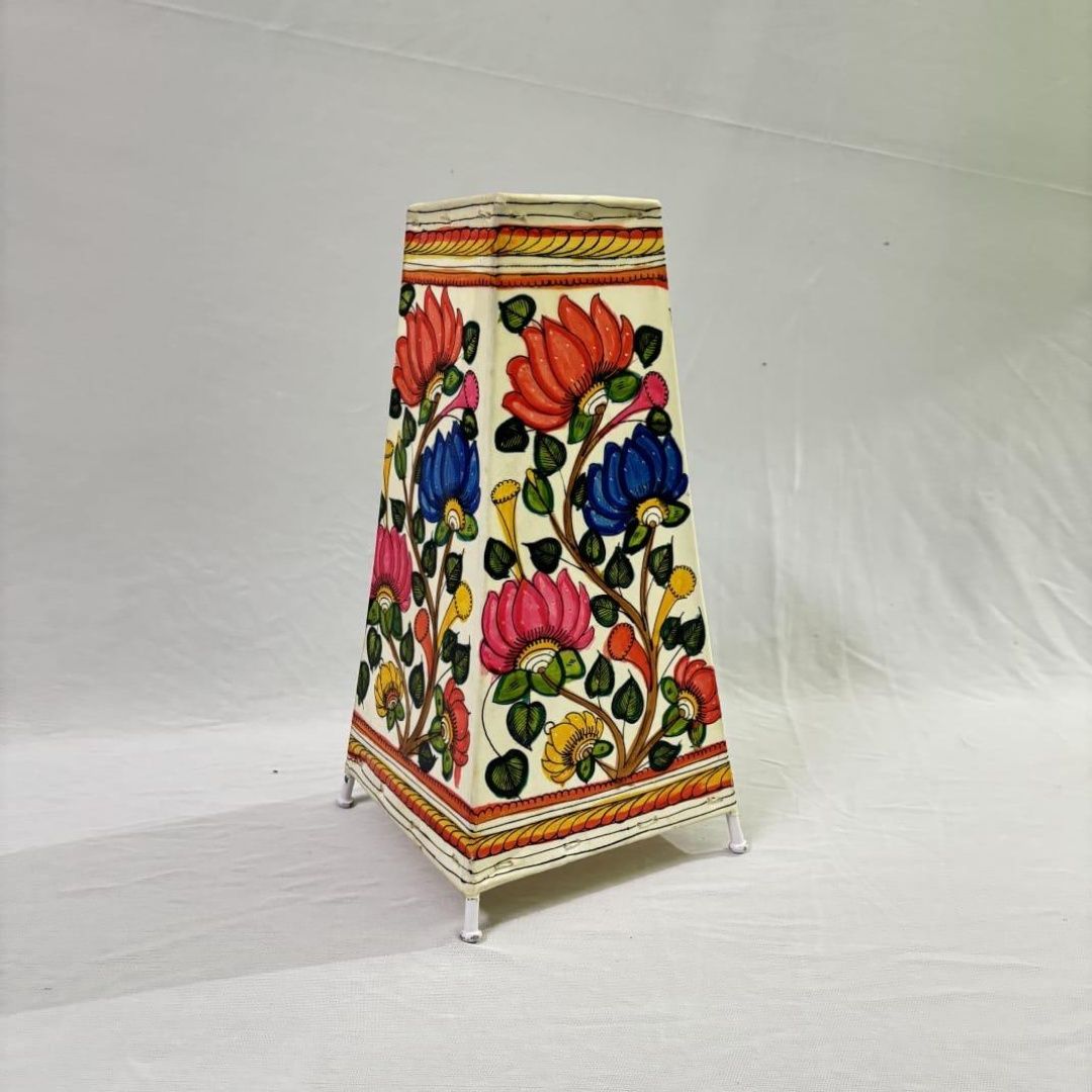 12 inch Lotus design square lamp