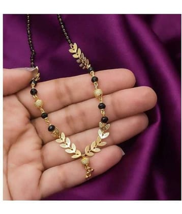 Sunhari Jewels Traditional Gold Plated Daily Wear Mangalsutra for Women