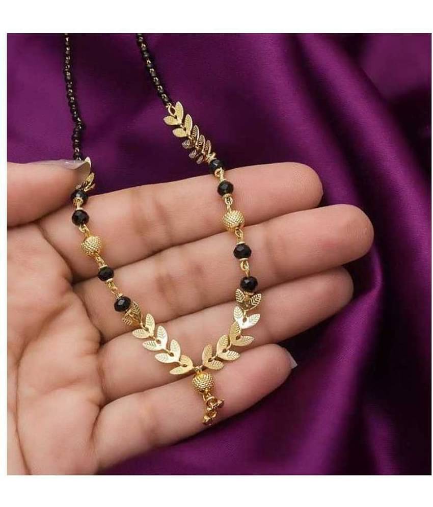 Sunhari Jewels Traditional Gold Plated Daily Wear Mangalsutra for Women