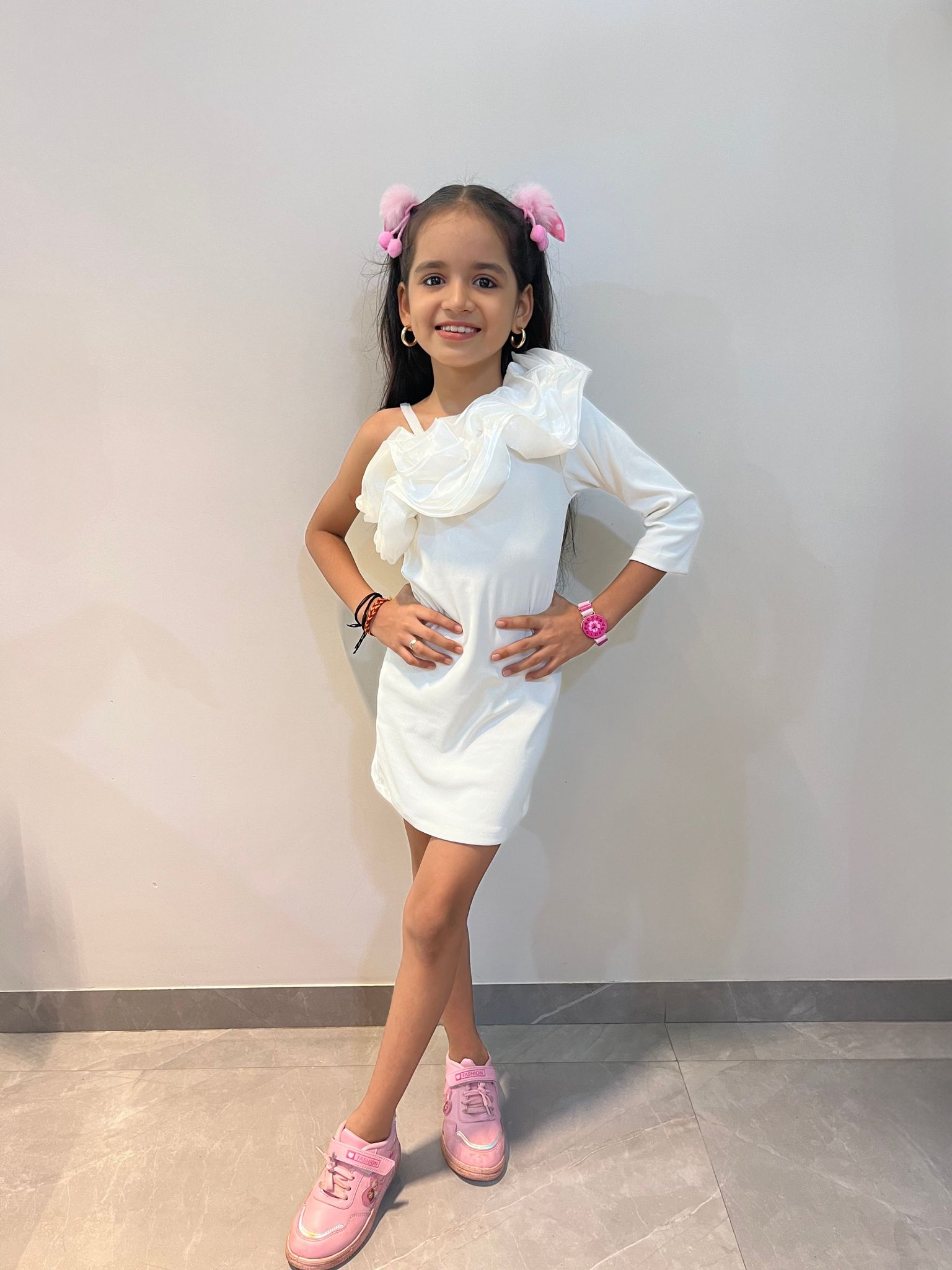 Girls White One Side Shoulder Dress [GD-9985] (3-11Years)-9-10Y (Size - 32) / White / Ribbed