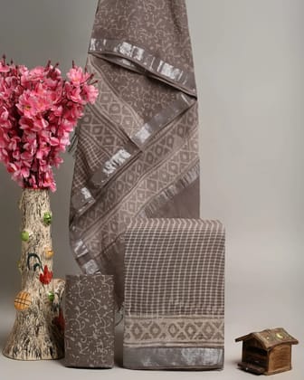 Linen Cotton Suits  Bagru Hand Block Printed Linen Suits With Zari BorderSize:-Top & Dupatta:- Linen Cotton  (2.50+2.50) mtrsBottom :-Cotton 2.50 mtrs