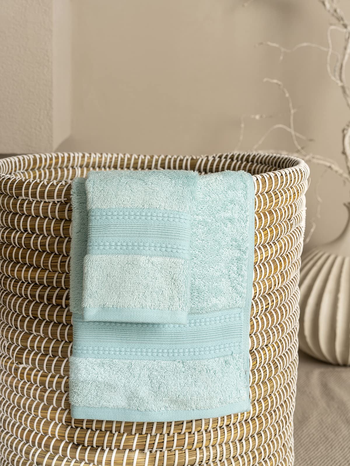 DDECOR - Ecofresh Collection 100% Cotton Bomboo Plains And Textures Pattern 650TC Hand Towel |40 CM X 60 CM|