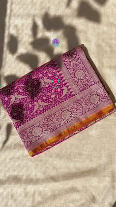 Banarasi Silk Saree with Vintage Bird motive Design - MAGENTA