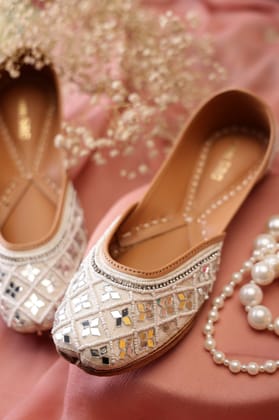 Pearl White-37