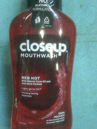 Closeup mouthwash red hot 250