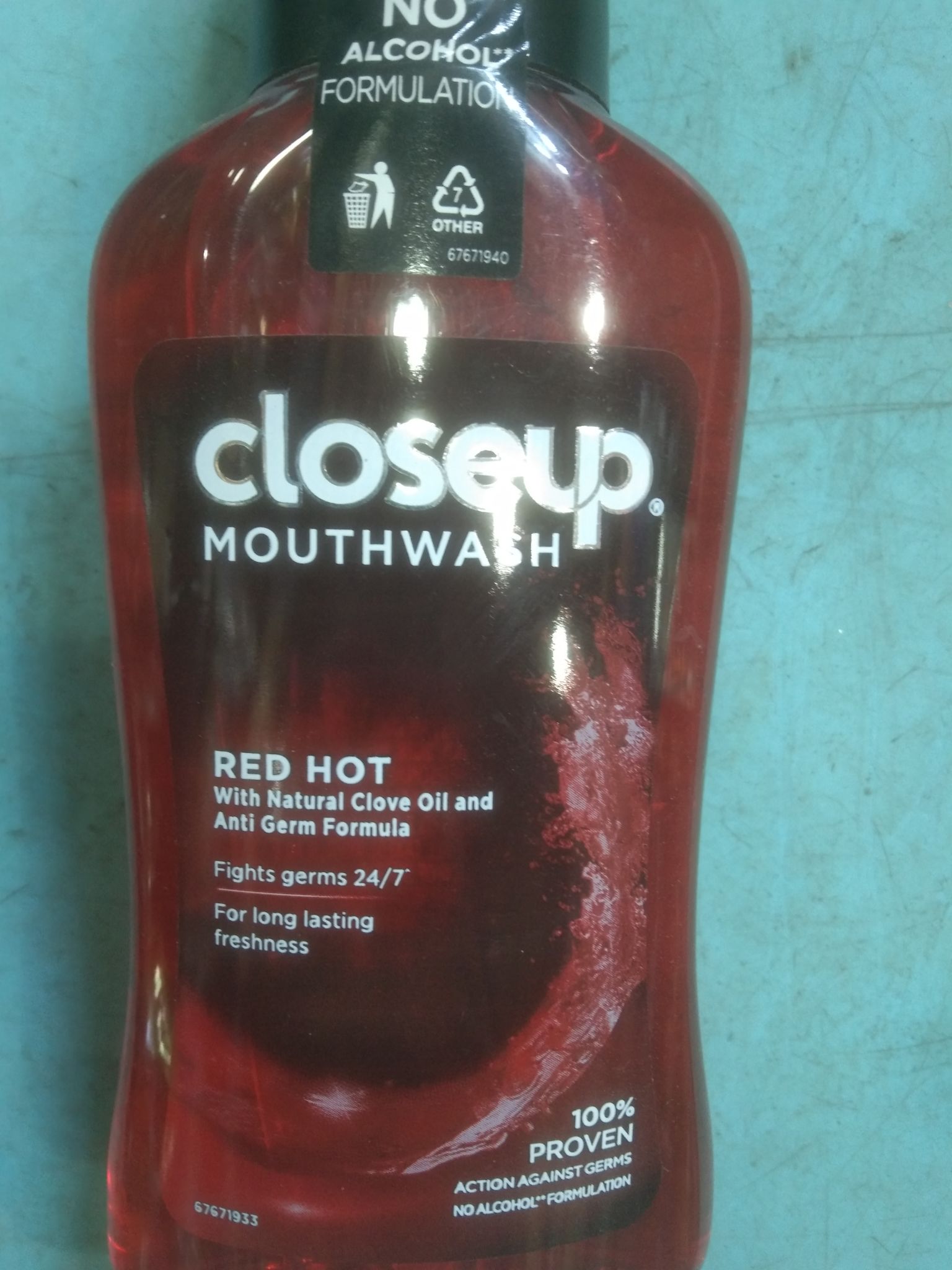 Closeup mouthwash red hot 250