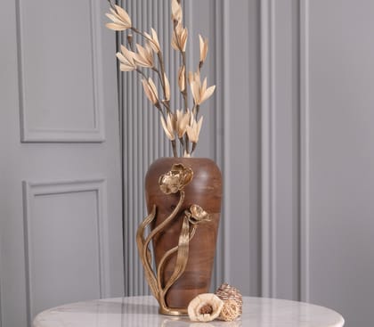 GOTHIC GLOW VASE