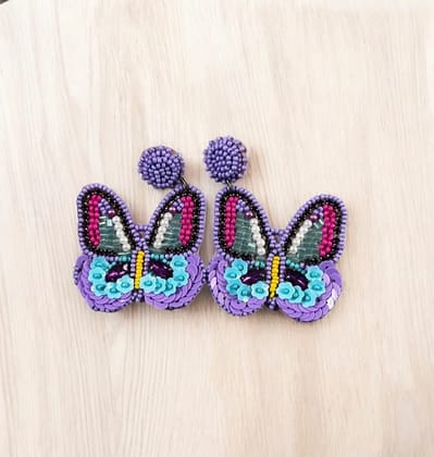 Elegant Crystal Stud Earrings for Women